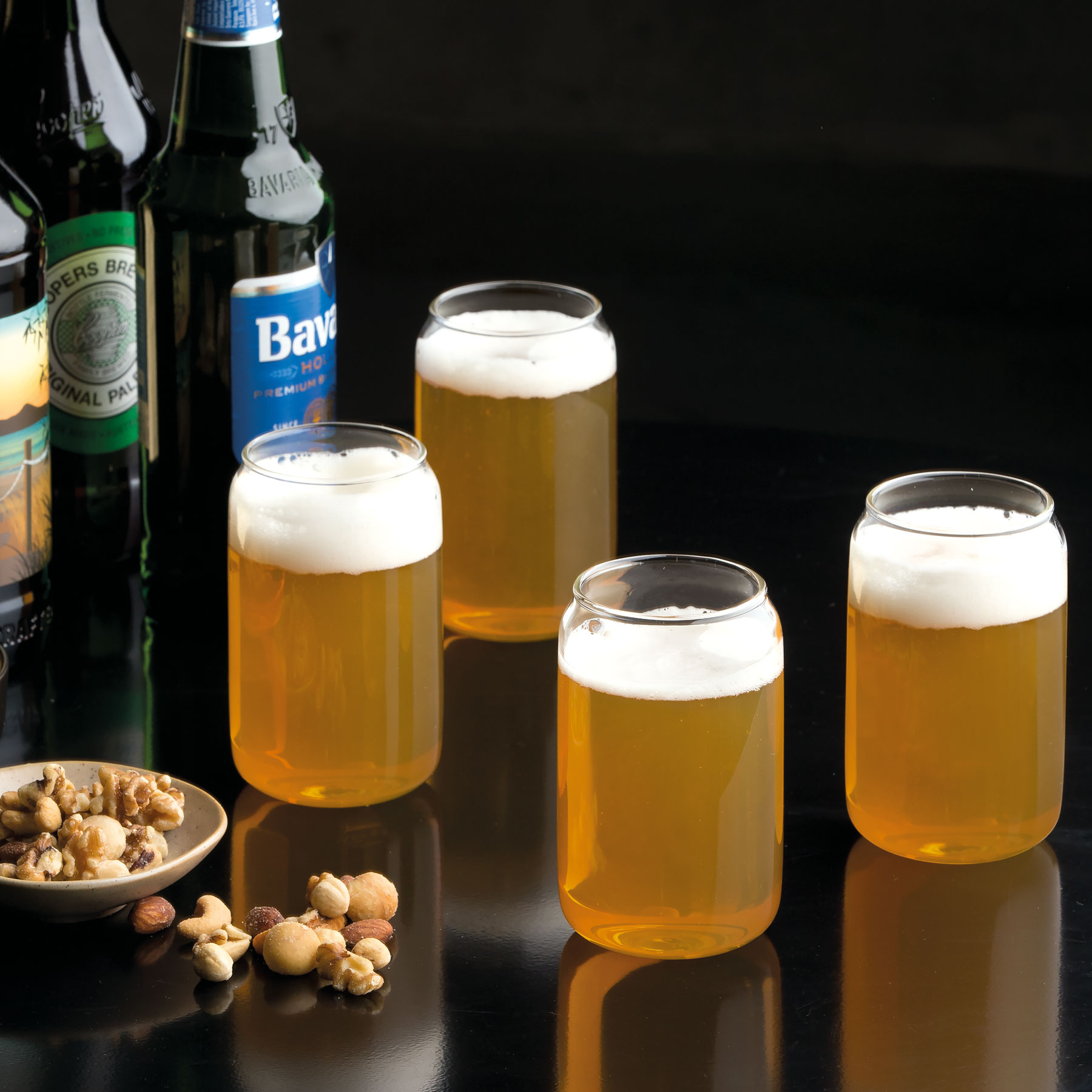 beer-can-glass-set-lifestyle-1 Lifestyle 1