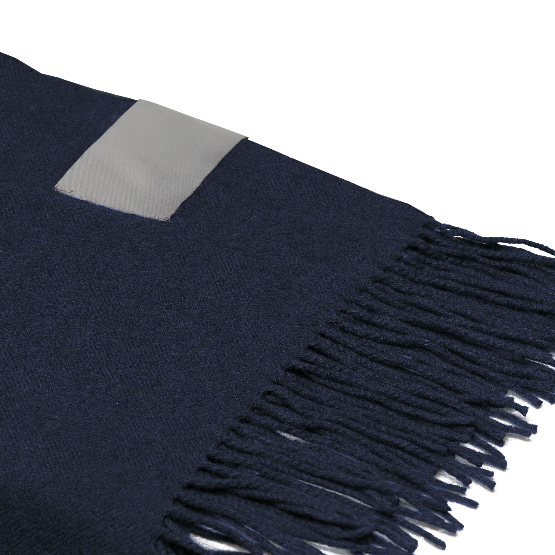 mt-lodge-merino-blanket-navy-decorate-woven-label Woven Label for Decoration