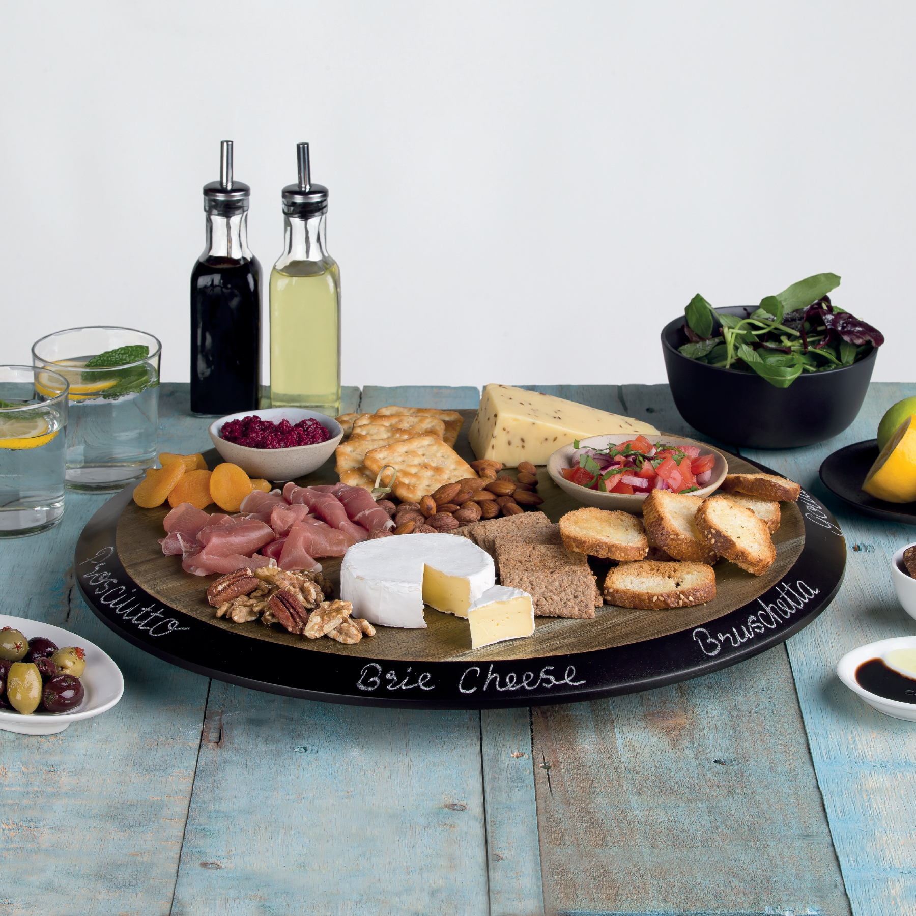 squisito-lazy-susan-lifestyle Lifestyle